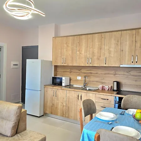 Happy Apartment