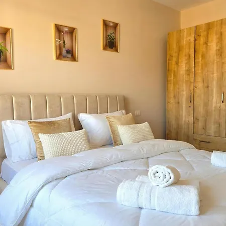Happy Apartment Durres