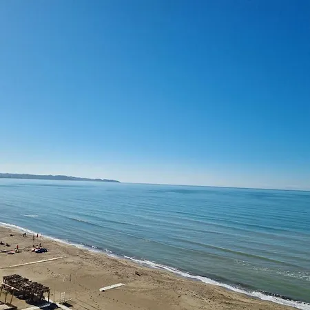 Happy Apartment Durres
